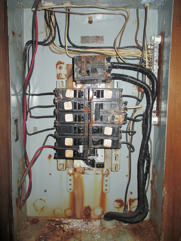 Should You Consider an Electrical Panel Upgrade? - A1 Electrical